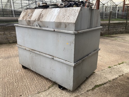 Oil storage tanks - storage,
